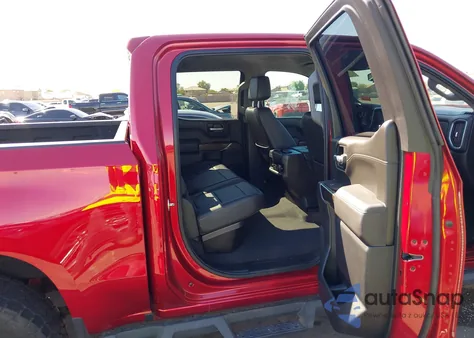 2021 Chevrolet Silverado 1500 4Wd Short Bed Lt Trail Boss z USA, uszkodzony, nr VIN 1GCPYFEL7MZ312105